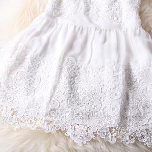 Sweet White Hook Flower With Lace S..
