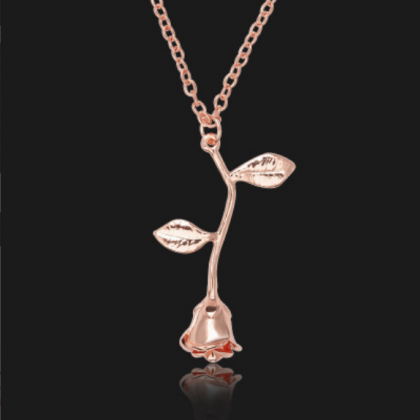 Three-dimensional openwork rose flo..