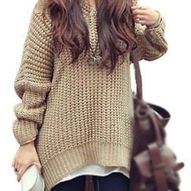 Thick Knitted Hooded Long Sleeved Sweater..