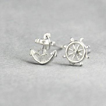 2015 Sterling Silver Anchor Earring Stud
