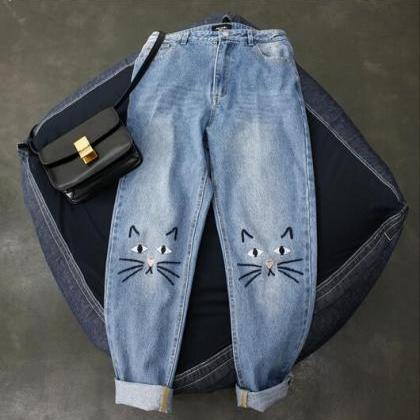 Cat Embroidered High Waisted Mom Jeans