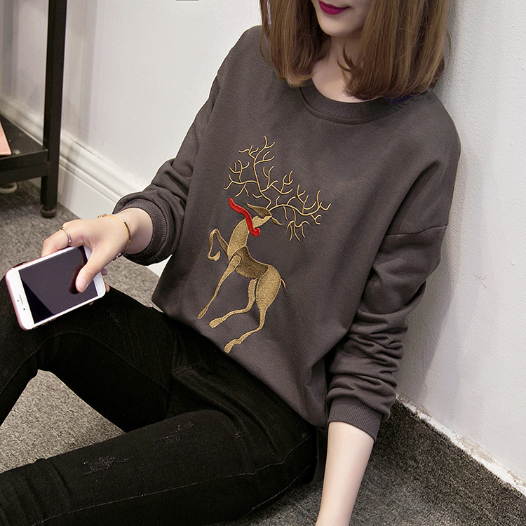 Cotton sika deer embroidery sweater 