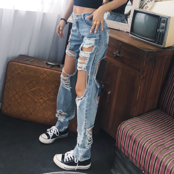 ripped bf jeans