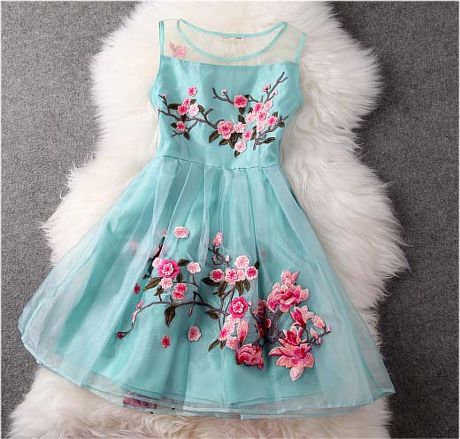 2014 Handmade Embroidered Lace Dress in Blue 