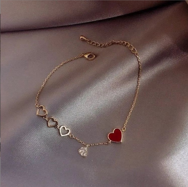 Heart-shaped Women's Bracelet