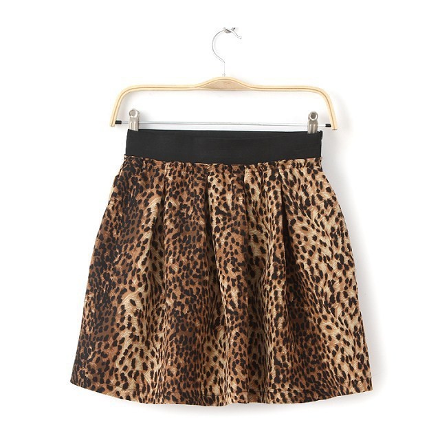 Leopard Print Elasticated Fluffy Skirt