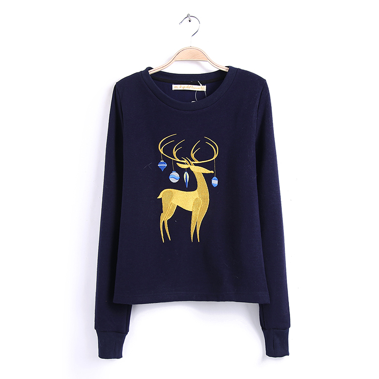 Long Sleeve Christmas Sweater Featuring Embroidered Reindeer