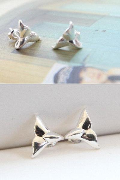 tiny Whale tail post earrings in silver