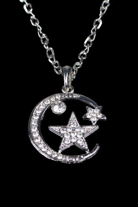 Upscale Fashion Inlaid Crystal Moon And Stars Pendant Necklace