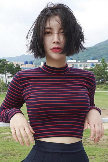 Retro style long sleeve striped crop tops