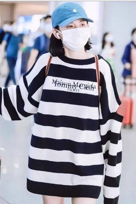 Loose letter embroidery off-shoulder ripped striped contrast color mid-length sweater 