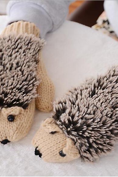 Cotton hedgehog knit gloves