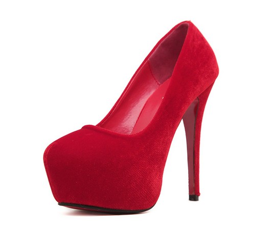 suede round toe pumps